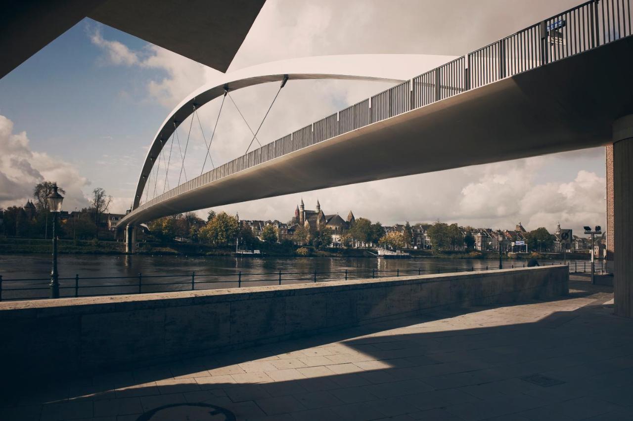 Cosy Floating Boatlodge Athene Maastricht Zewnętrze zdjęcie
